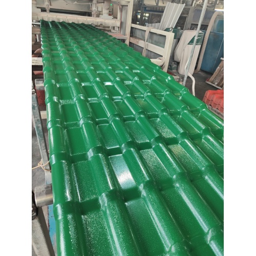green synthetic resin roof tile