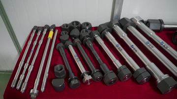 side bolt1