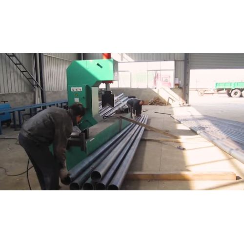 Light Pole Straightening Machine