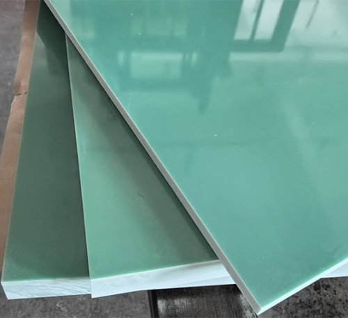 Aqua‑Green FR‑4 для изоляции пресс-форм и крепежных пластин: когда он превосходит ПОМ и нейлон