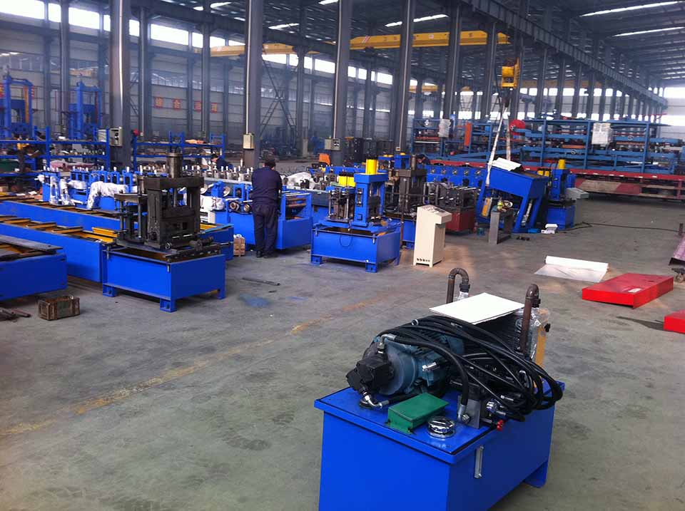 WUXI ZHONGTUO ROLL FORMING MACHINERY CO LTD