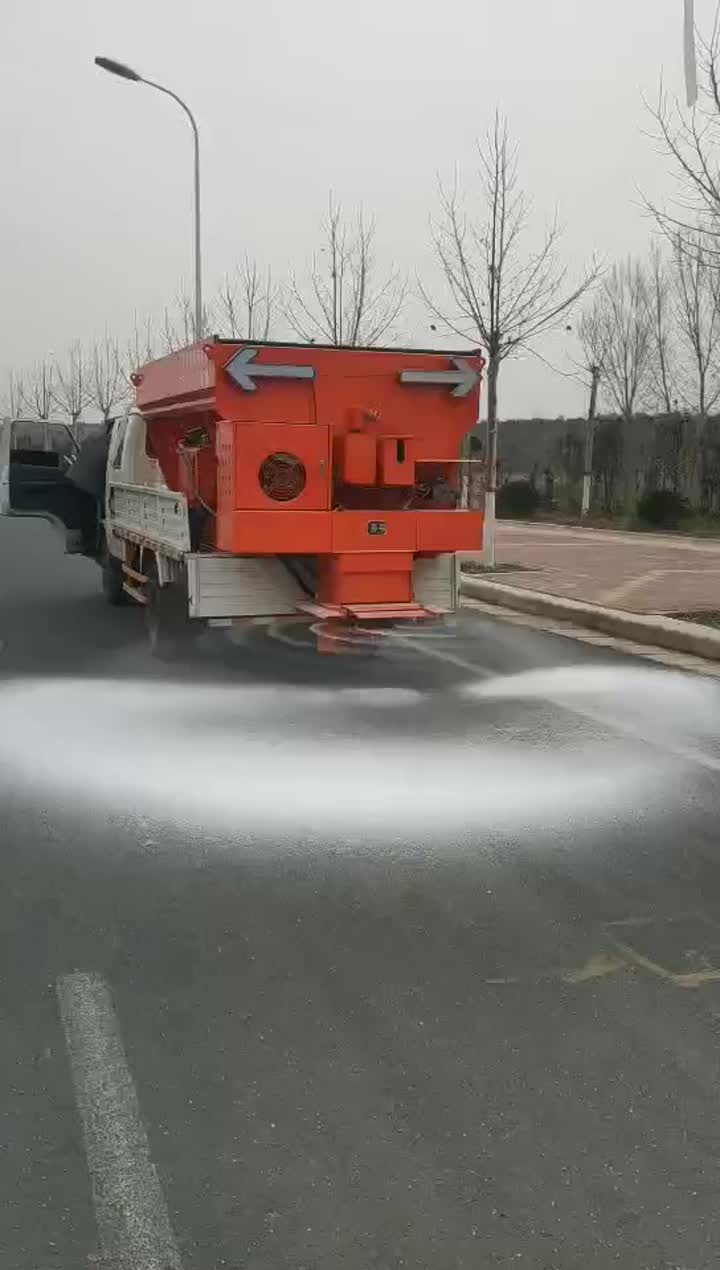 Spreader working video