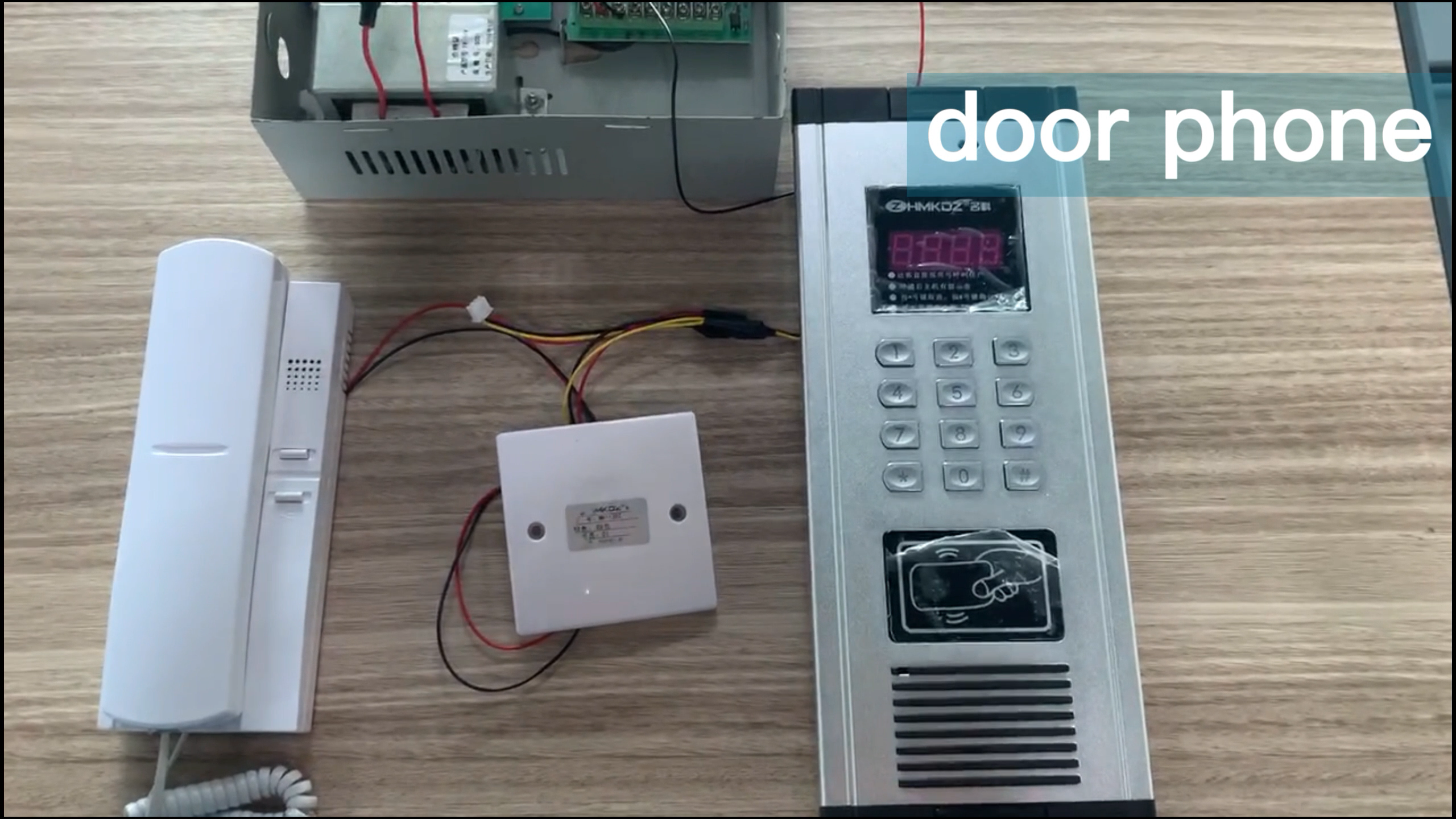 Sistema de 2 alambre con una unidad de interior a mano Teléfono de puerta de audio no visual Puerta de video Bell Ntercom System1