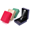 Hanhong abgerundeter Ledermuster Logo Sieb gedruckter Luxus -LED -Schmucktasche Custom Ring Box Schmuckschatulle mit Licht1