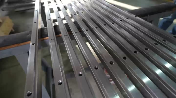 मल्टी-एक्सिस मशीन टूल गाइडवे