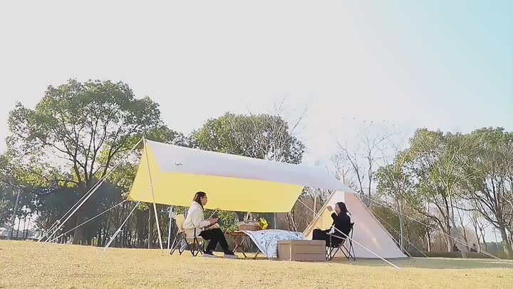 Tienda de tipias para acampar y refugio solar
