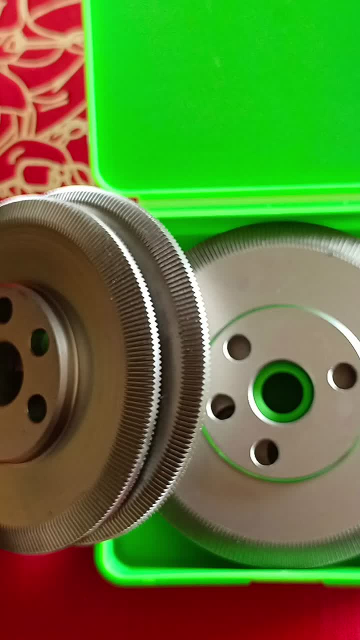 Pièces de rechange pour couteau à moleter