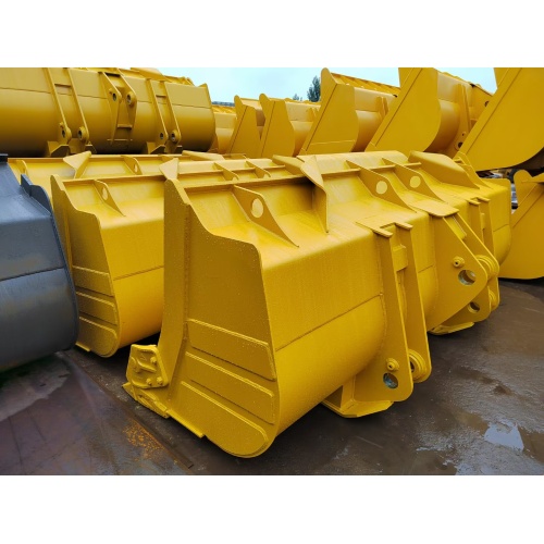 Control the deformation of loader bucket main shovel from the manufacturing source