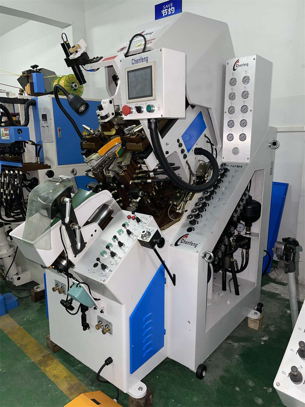 . RECNIZIONE 9 Pincer Computerized Toe Lasting Machine con calda CF-747A / 747MA