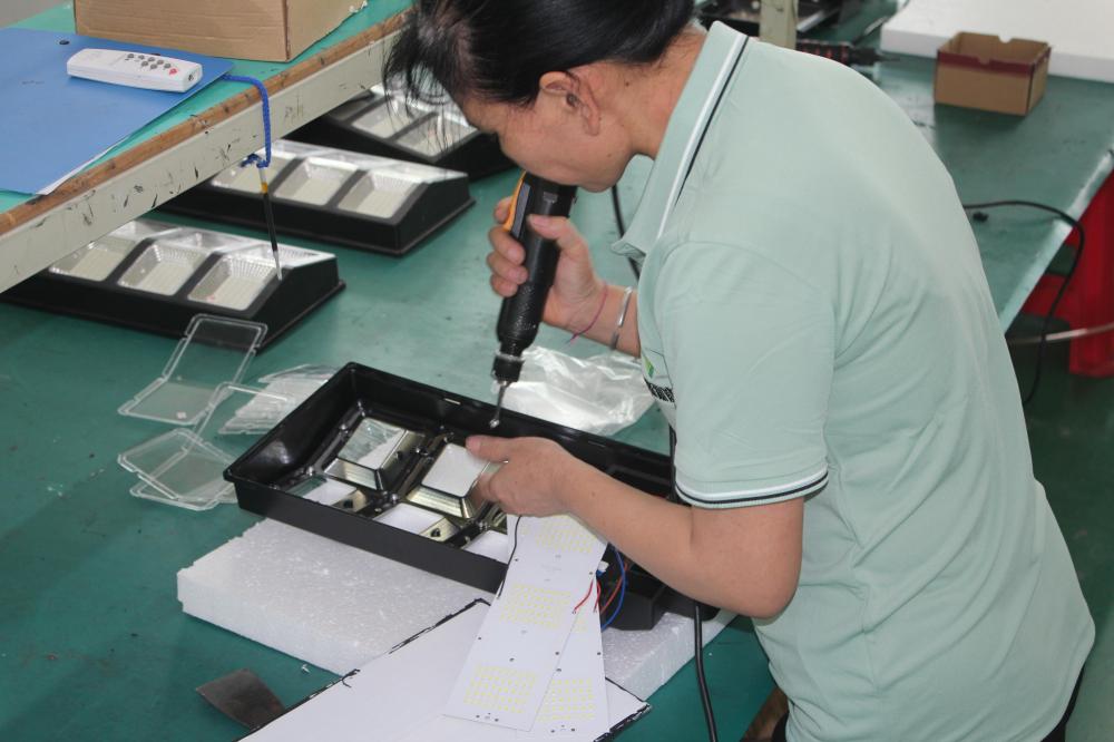 Solar Street Light Assembly