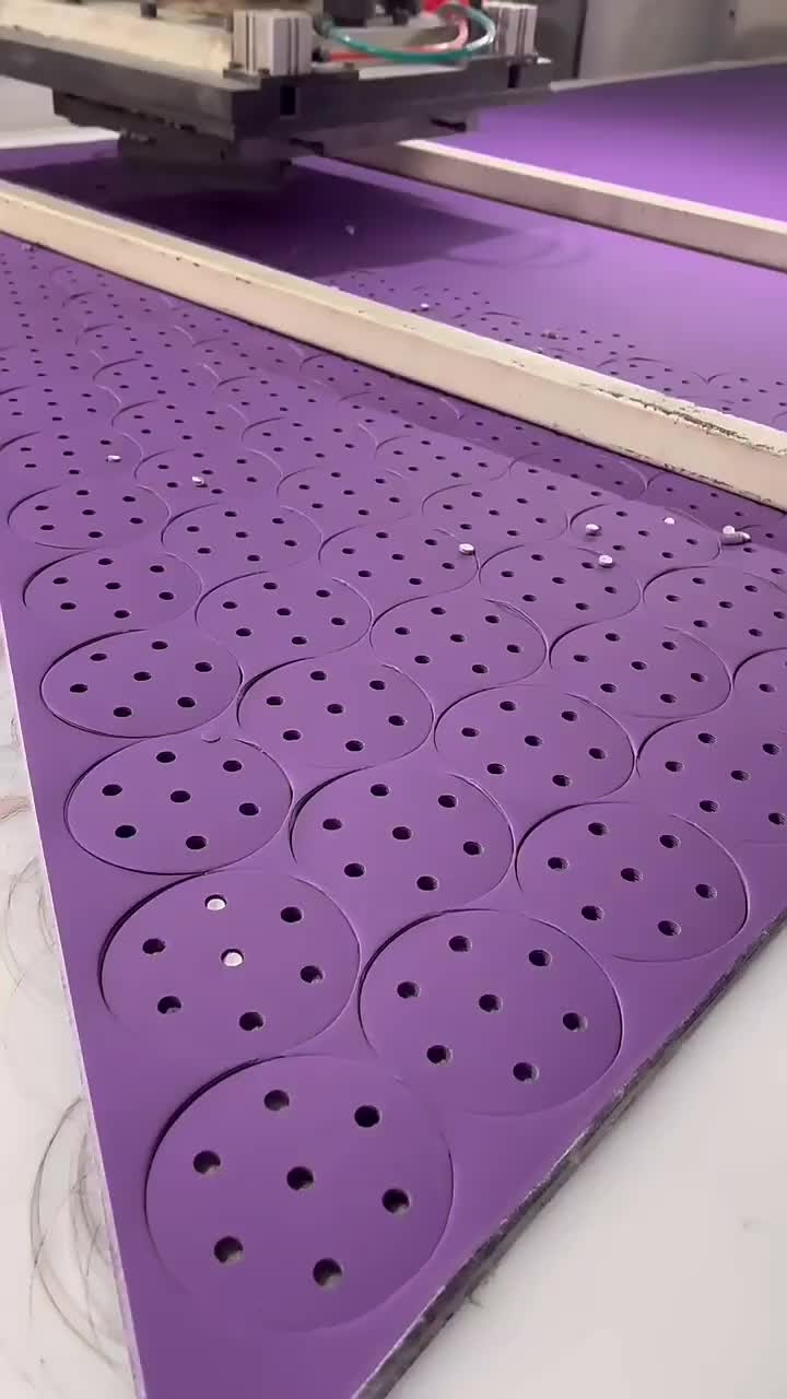 Purple sanding disc