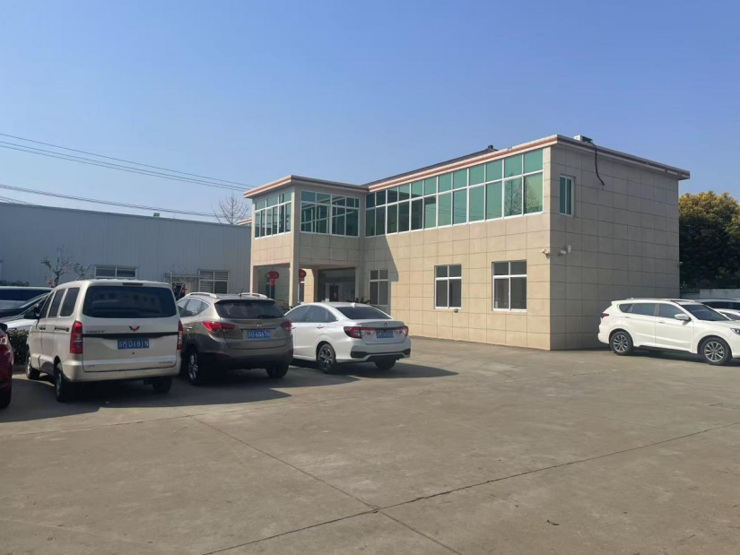 Pictures of the company's factory workshop