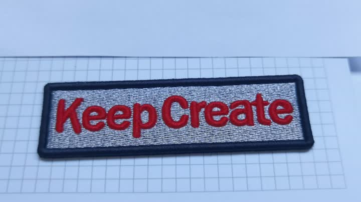 Nášivka s 3D efektem výšivky