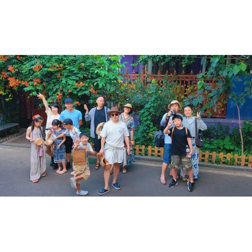 Retiro de lazer familiar de 3 dias da equipe Bettersafe Safe no impressionante lago Sayram, Xinjiang