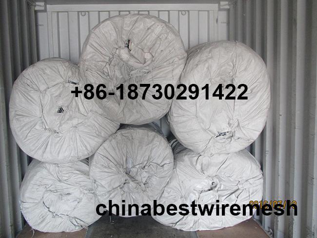 450mm coil diameter Razor wire flat wrap coils as a clapped into a flat panel formation.
