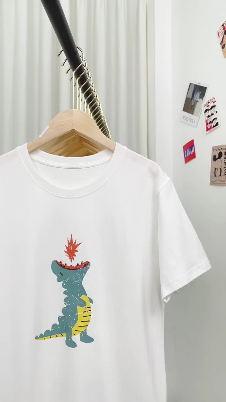 Nouveau t-shirt à manches courtes de caricature de dessin animé