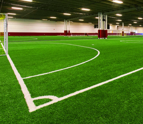 Pourquoi le gazon artificiel est largement utilisé pour les terrains de football