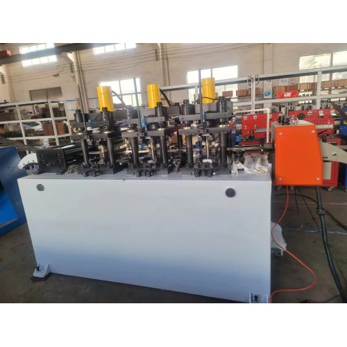 Huai'an Senyu company punching equipment is in production