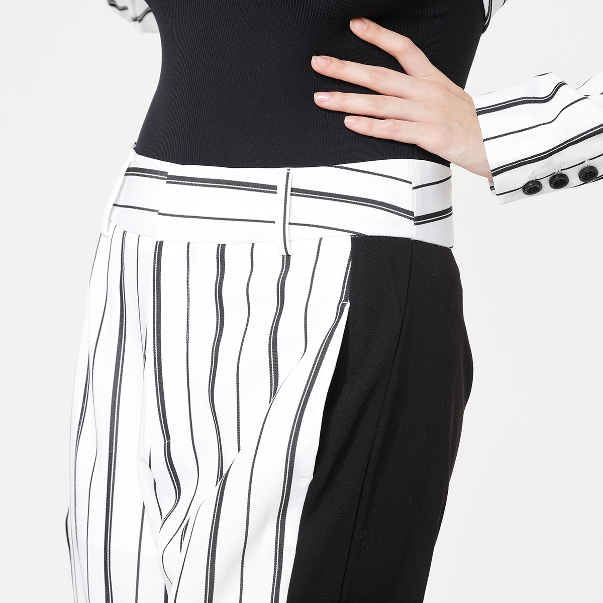 Stripe contrast Women's pants Stripe contrast Women's pants
