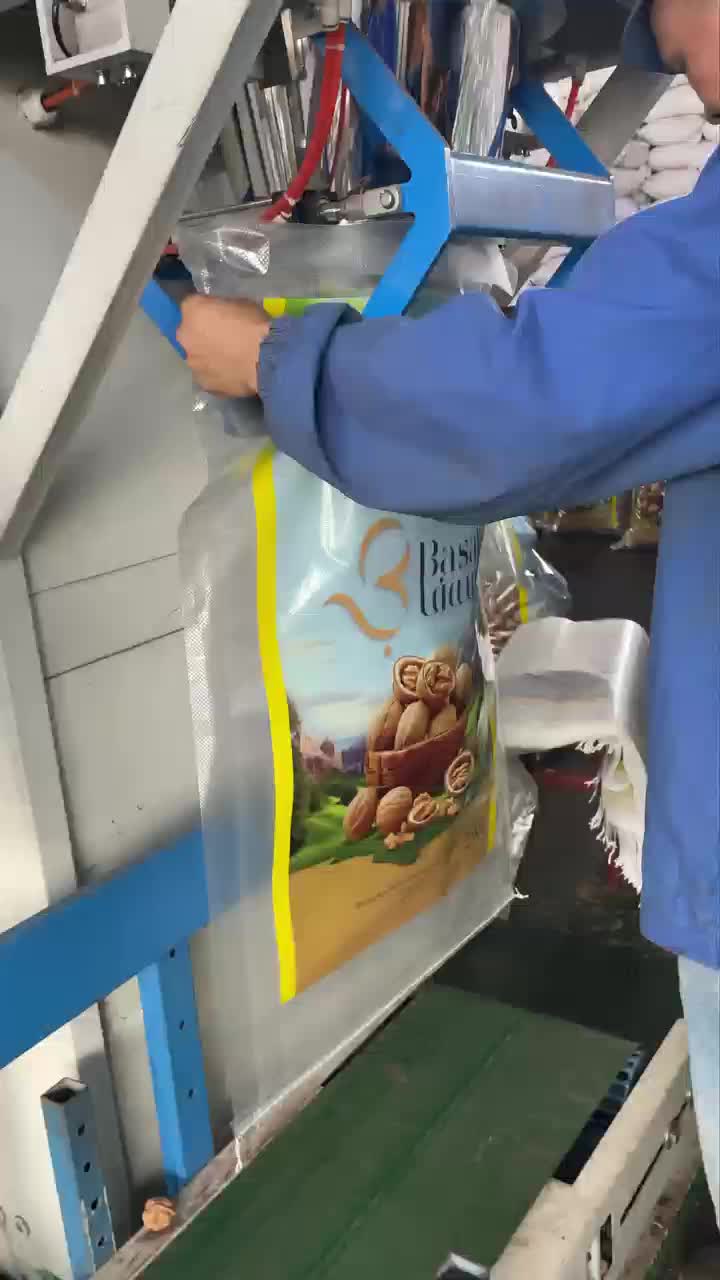 Embalagem de nozes grandes com casca de papel de Yunnan (com casca) para exportação