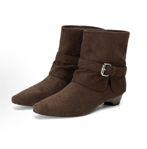 Shaoxing Yunhao Trading Co., Ltd. : Là où la conformité mondiale rencontre la mode des chaussures de tous les jours