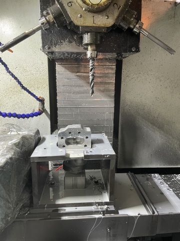 Automatic equipment production technology, Ford hydraulic pump