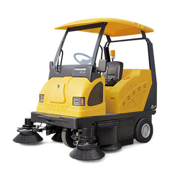 E800W road sweeper is working