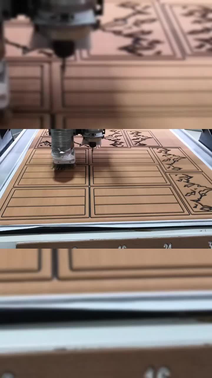 custom boat floor 