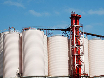 Революциониране на насипното съхранение: предимствата на стоманените силози