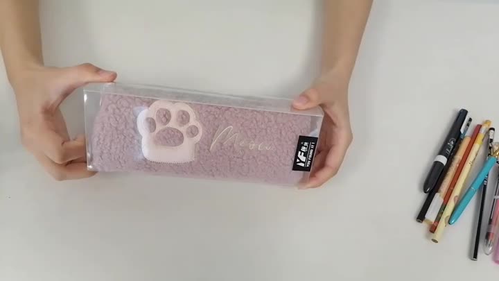 Grande venda de estojo de pelúcia com pata de gato personalizado