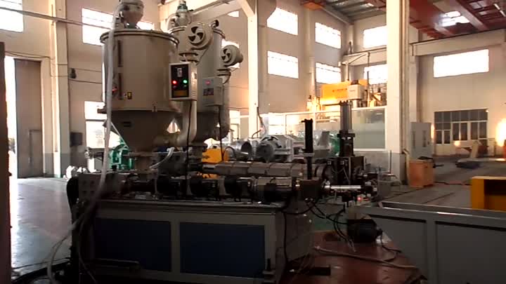 PET packing Strap extrusion line.MP4