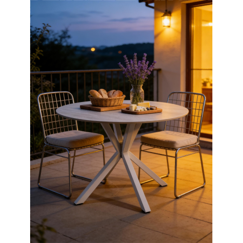 Отправлены два контейнера наших популярных уличных столов