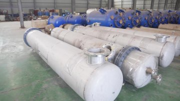 Shell and Tube Water-Cooled Condenser for Cooling Units1