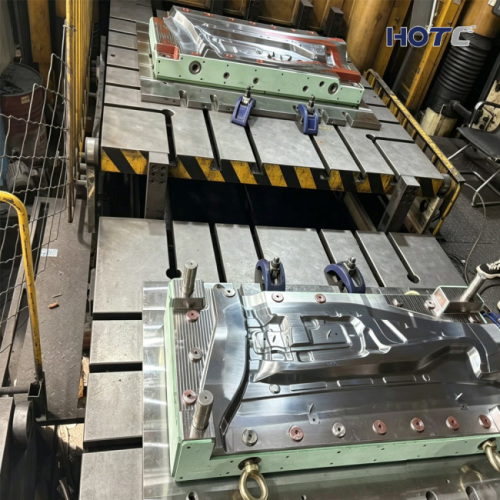Wenzhou Niupai Mutfak ve Banyo Co., Ltd., Ev Dekorasyonu ve İç Tasarım Projeleri için Modern Cam Raf 1513'ü Piyasaya Sürüyor