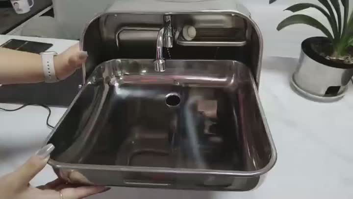 Waschbecken aus rostfreiem Stahl