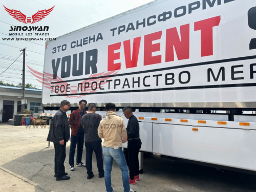 ST130 Semi-Trailer erfasst das Interesse des japanischen Kunden am zweiten EventRansformers Factory-Besuch