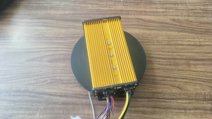 Controlador de ranura dual de 24 tubos