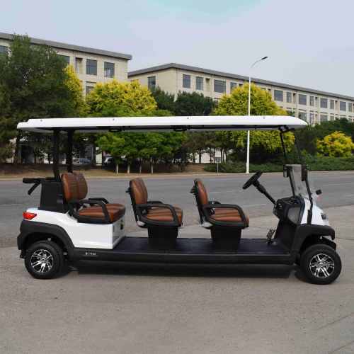What precautions should a novice take when driving an Golf Cart?