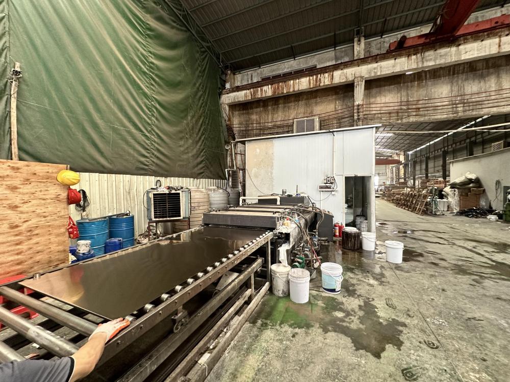 8+Stainless Steel Anti-Fingerprint Production Line1