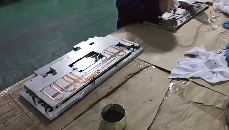 Proveedor chino Placa de enfriamiento de cobre Aleación de aluminio Líquido Placa fría 1