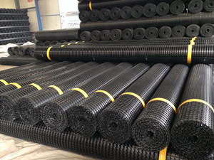 PP biaxial geogrid is producing