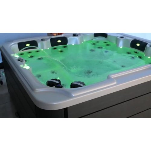1803 spa hot tub