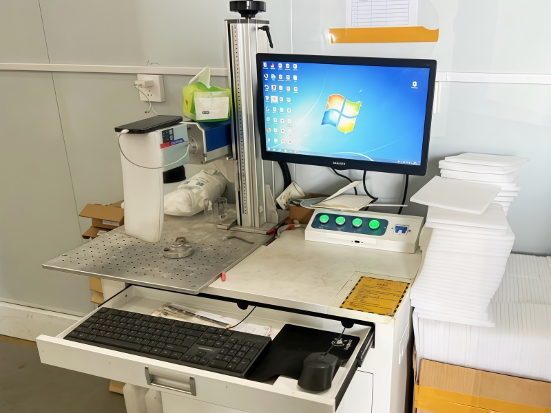 Laser marking machine