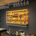 Eisenarbeit Custom Wohnzimmer Europäischer Stil Schrank Wandmontage Supermarkt Bar Display Aufbewahrung Wein Rack1