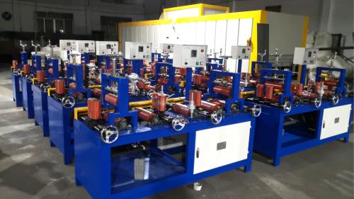 Elegir la máquina empacadora trasera adecuada para líneas de extrusión de aluminio