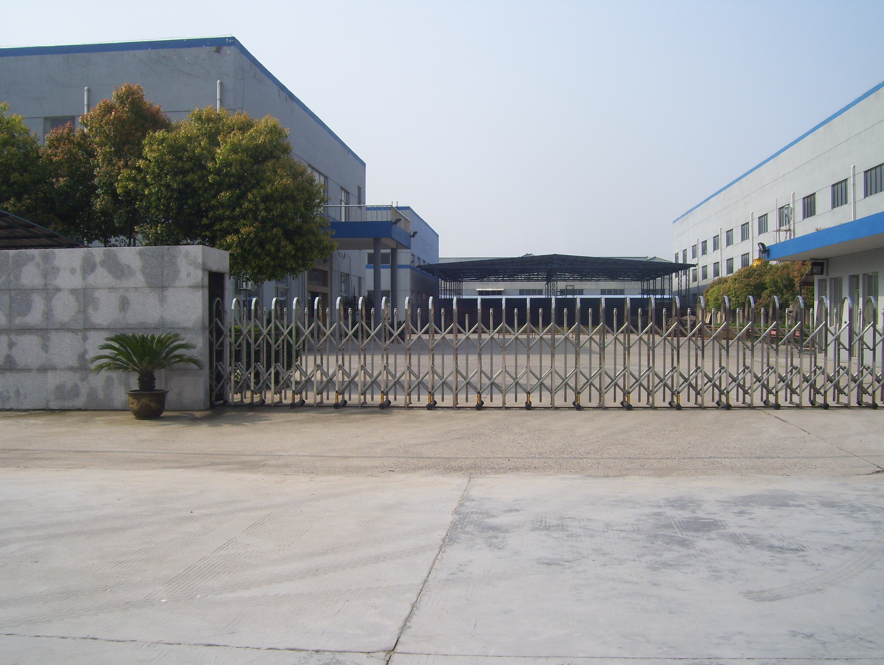 Jiangyin Zhong Yue Da Hardware & Plastic Co.,Ltd.