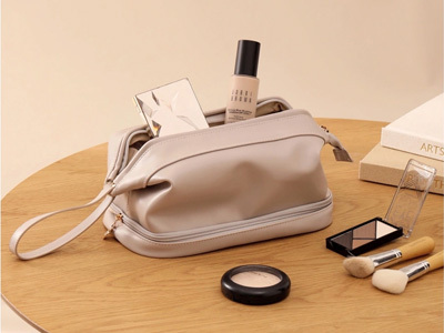 Sürdürülebilirlik, Kişiselleştirme ve Dijitalleşme, 2026'da Küresel Makyaj Çantası Sektörünü Yönlendiriyor