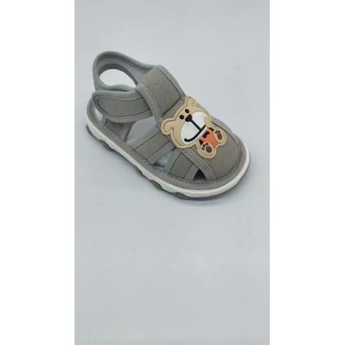 Novi design Baby Boy Sandals z zvokom