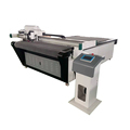 High Precision Digital Cutting Table with Auto Feeder for Leather Sofa and Wallet Production1