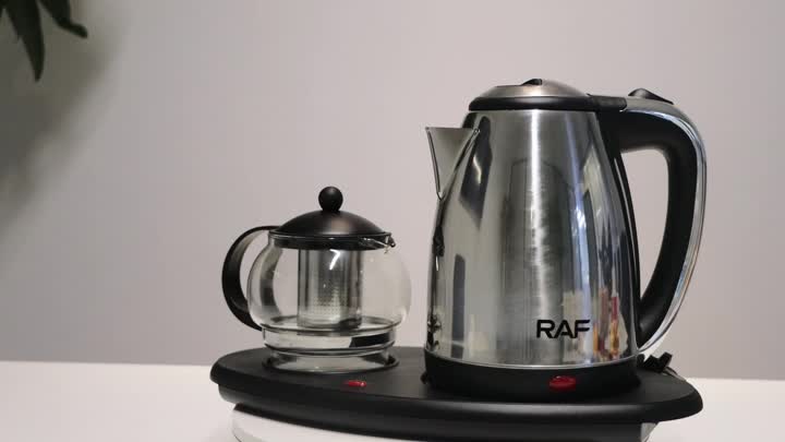 Kettle électrique R.7899